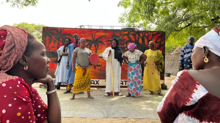 Agabiram : Théâtre-forum pour renforcer le leadership féminin